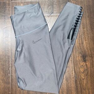 Nike leggings